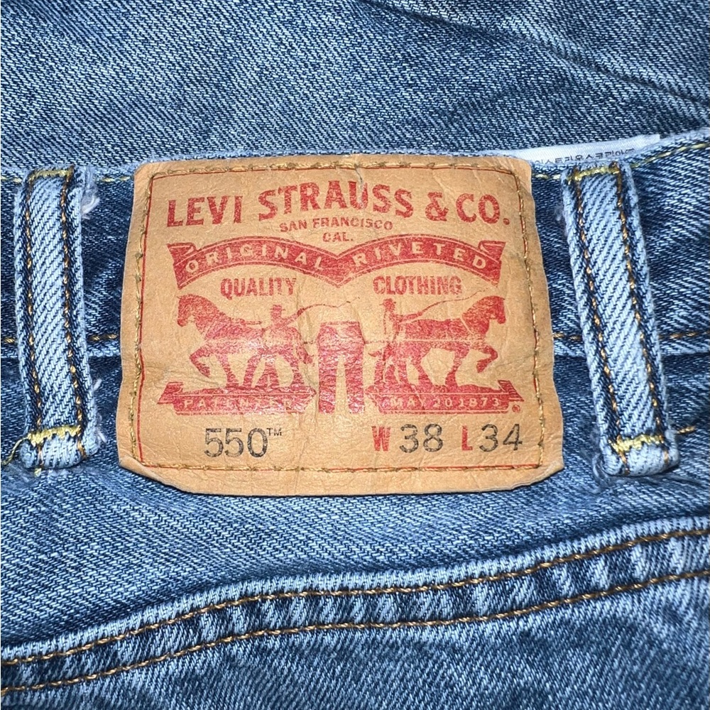 Vintage Levi’s 550 Relaxed Straight leg denim jeans men’s W38 x L34 - Picture 8 of 10